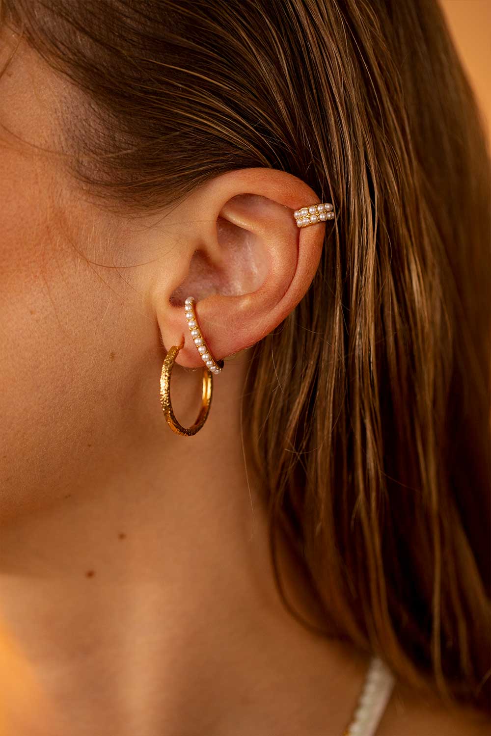 Allure Pearl Earcuff & Single Earring - Image 2