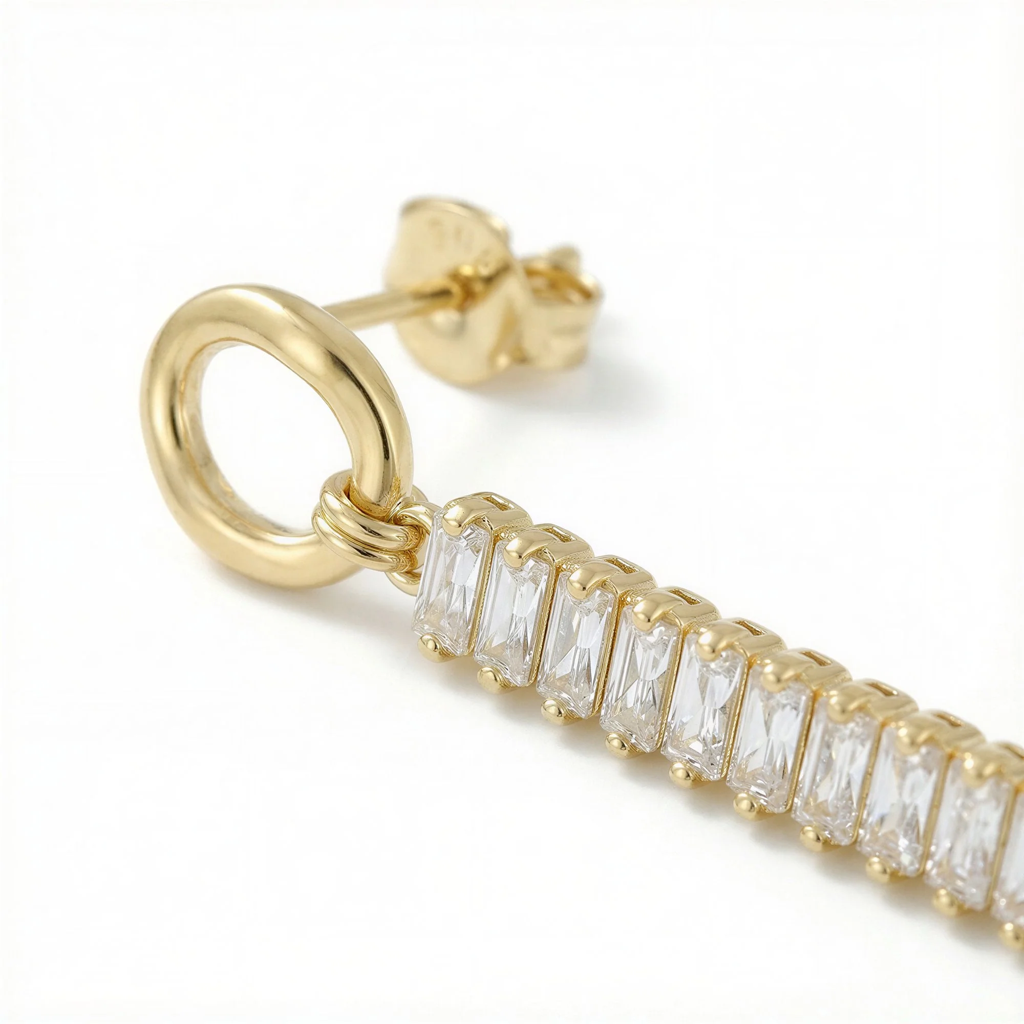 Gleaming Elegance Earrings - Image 4