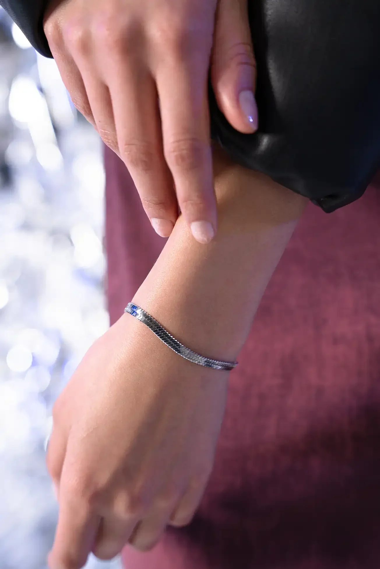 Molten Sleek Bracelet - Image 4