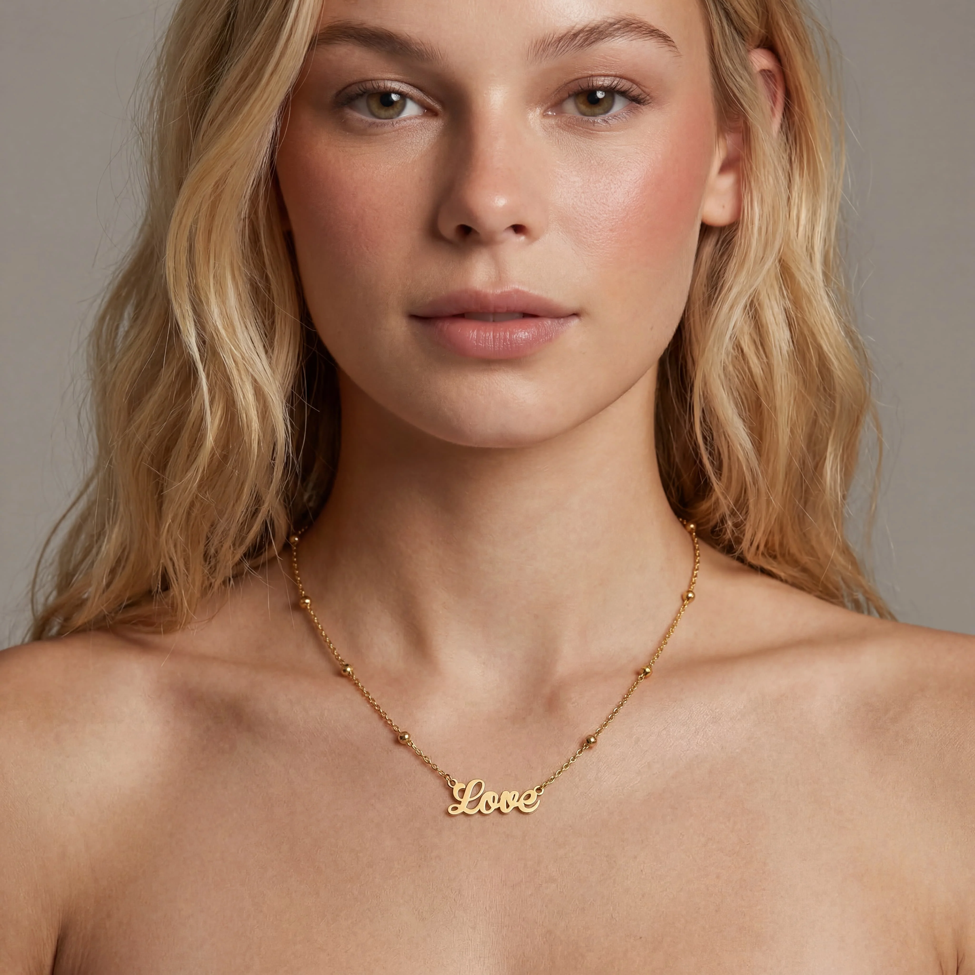 Name Necklace Curved - Image 2