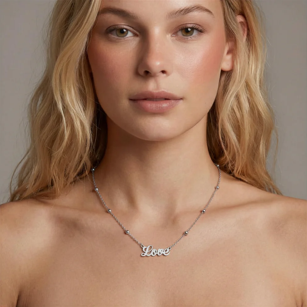 Name Necklace Curved - Image 2
