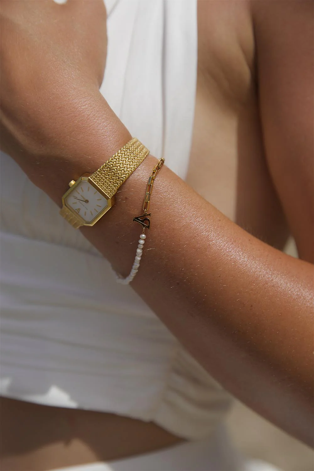 PV Pearl & Chain Bracelet - Image 4