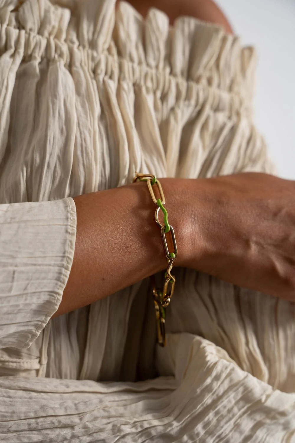Wave Rush Enamel Bracelet - Image 4